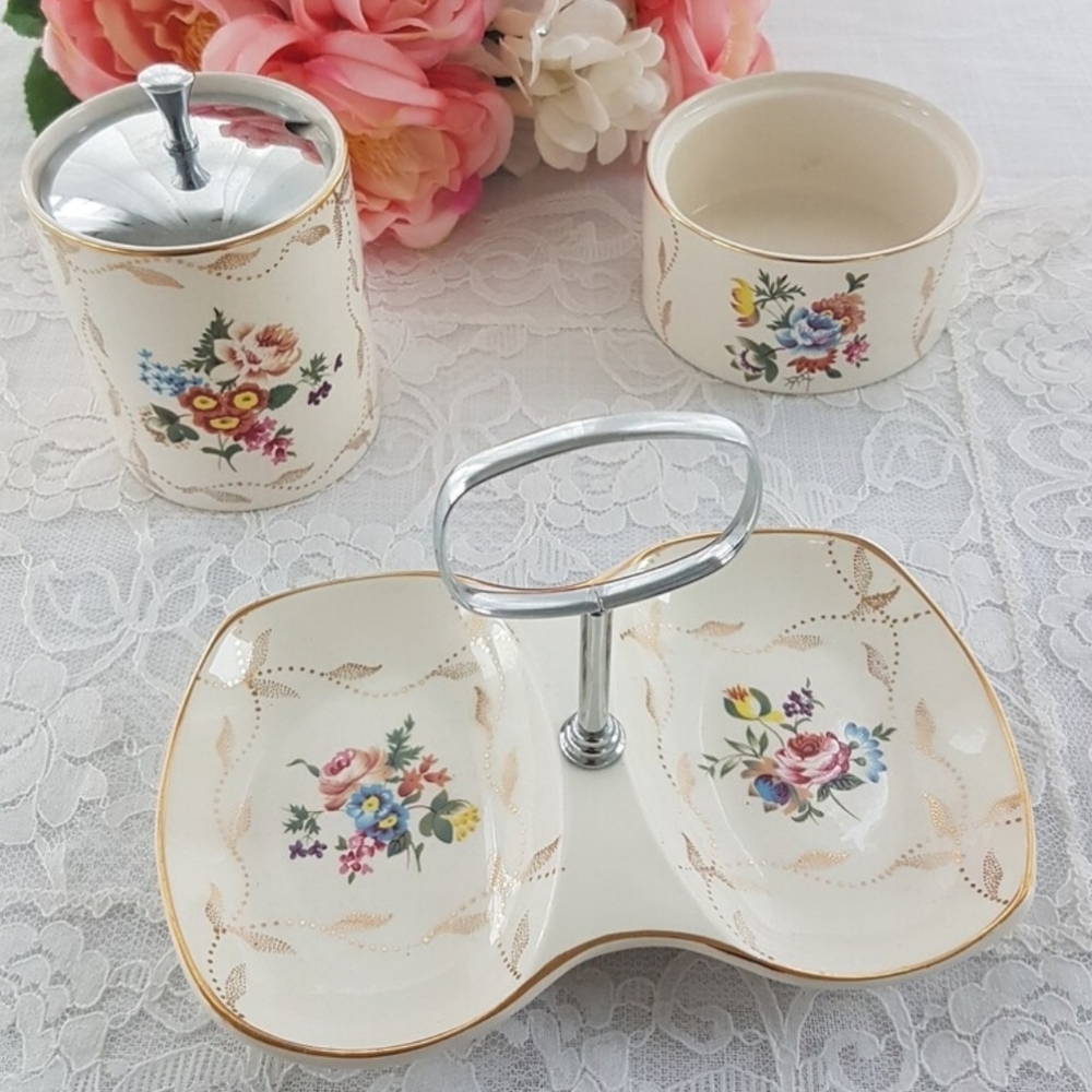 Mid Century PRINCESS Preserve Set by Midwinter Pottery - Vanity Bathroom Storage - Picture 5 of 9